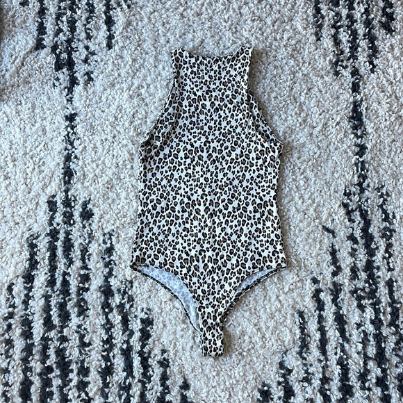 Leopard Print Bodysuit - Small - Picture 3 of 3